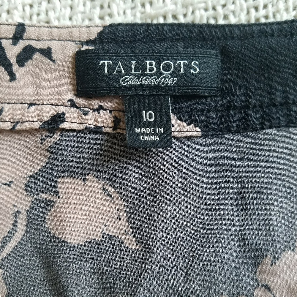 Talbots Silk Shell with Pink Flowers - Picture 4 of 7